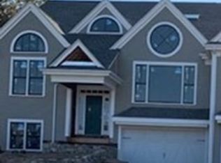 19 Green Meadow Dr #19, Reading, MA 01867
