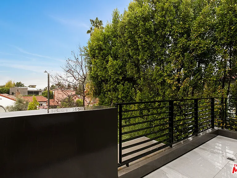 356 N La Jolla Ave — Photo 30