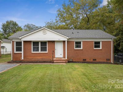 508 E John St, Matthews, NC, 28105