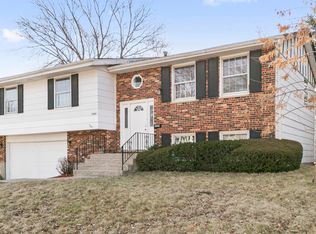 3505 Chestnut Dr, Hazel Crest, IL 60429