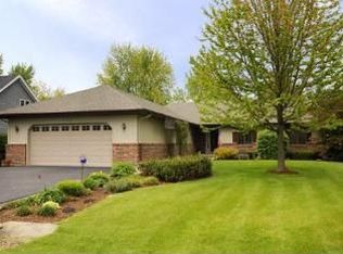 450 Prairie St, Hinckley, IL 60520