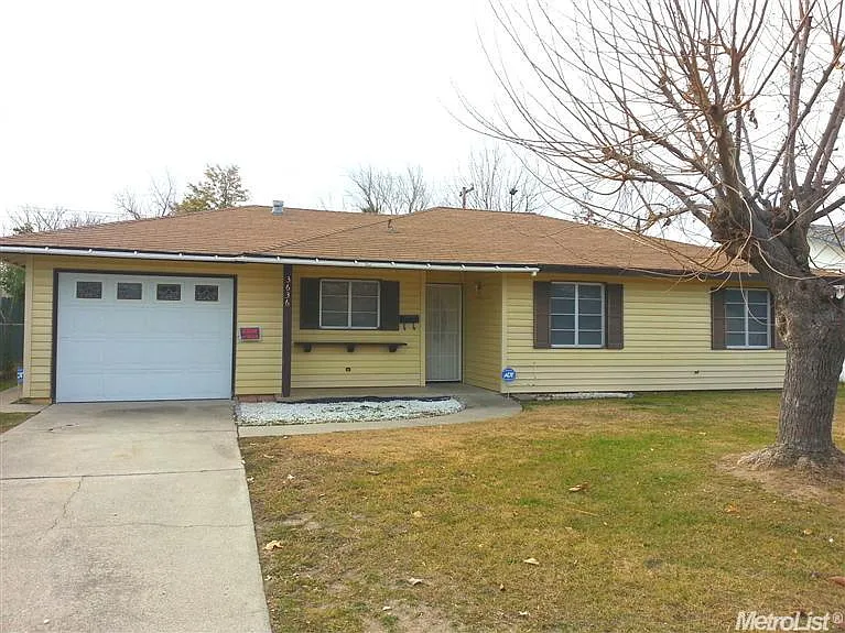 3636 Cummings Way photo 1