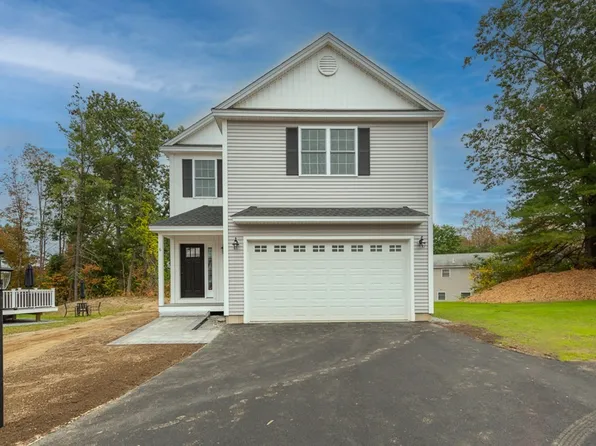 17 Tucker St #6, Pepperell, MA 01463