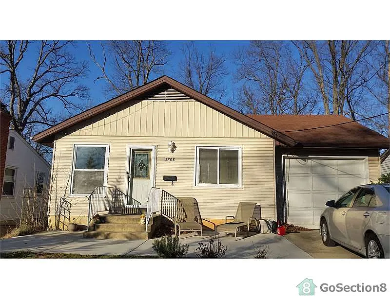 5708 Crestwood Pl photo 1