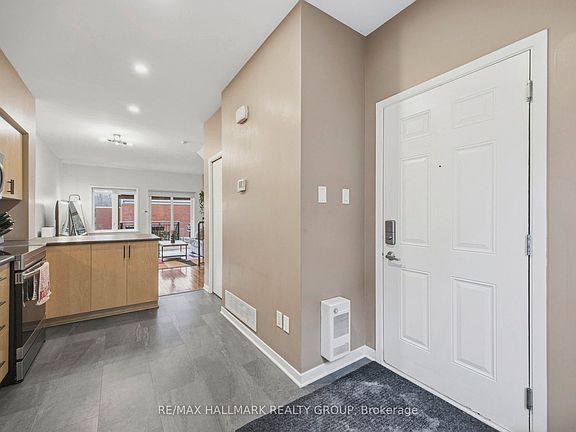 5th image of 795 Montreal Rd #5