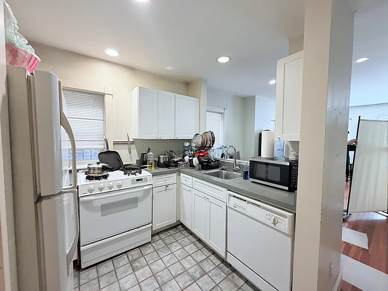 151 Highland St #3 — Photo 3