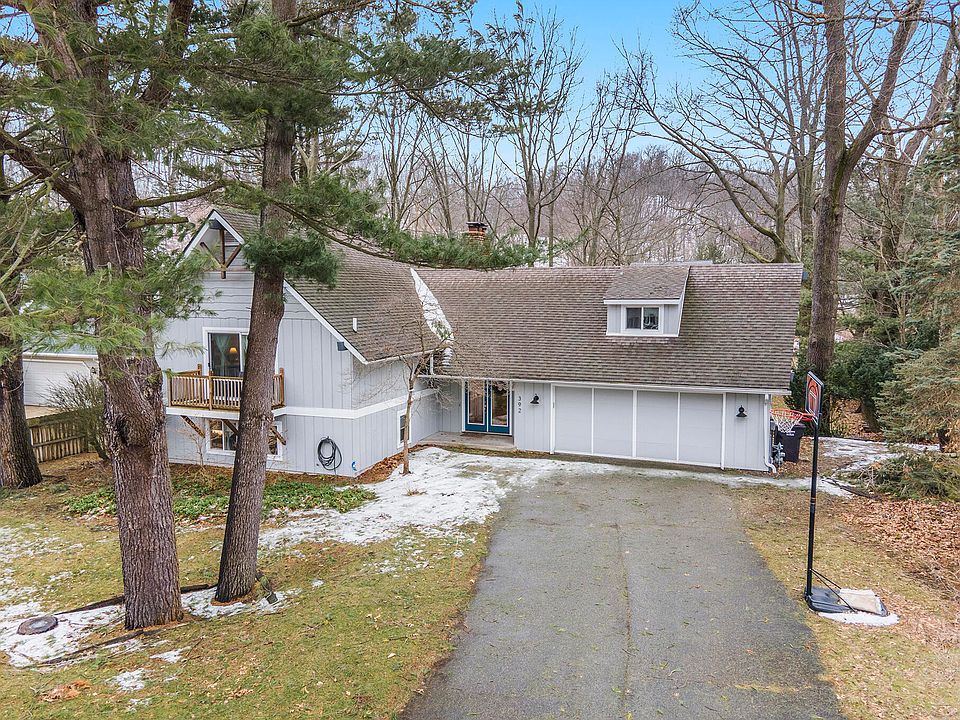 392 Windrift Way, Holland, MI 49424 Zillow