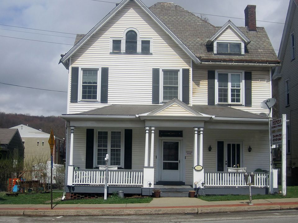 1st image of 313 E Main St