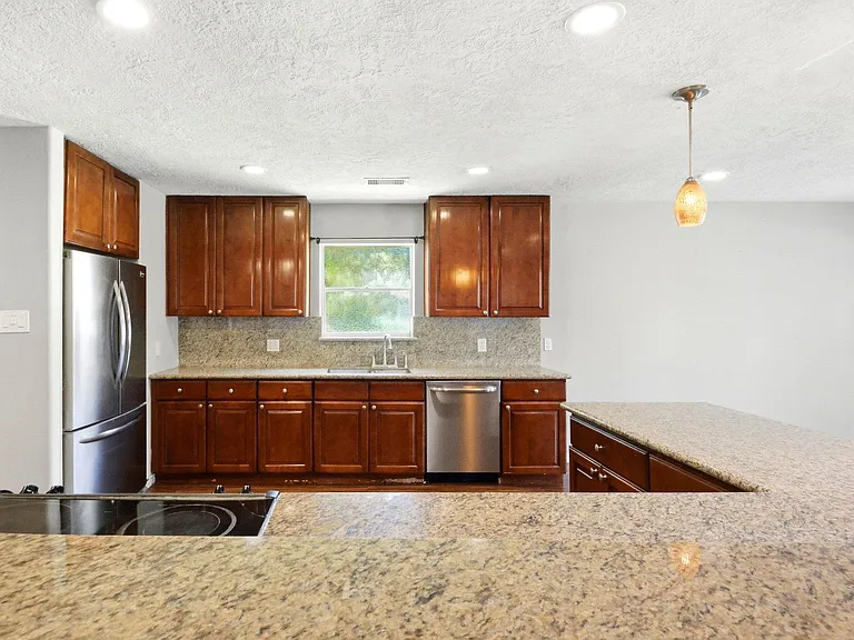 25302 Friar Lake Ln — Photo 18