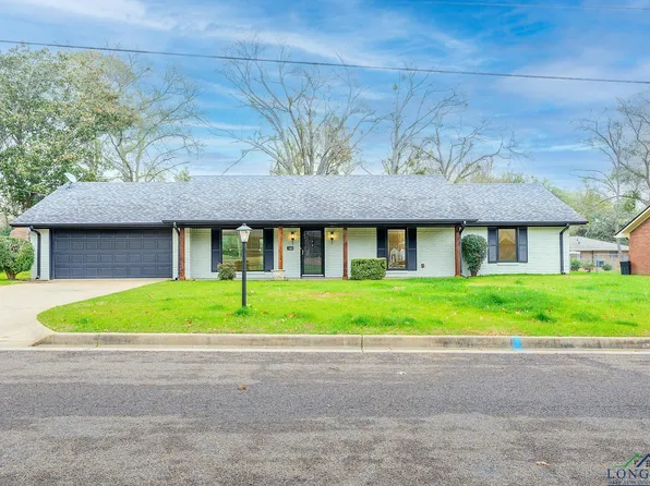 1902 Beth Dr, Longview, TX 75605