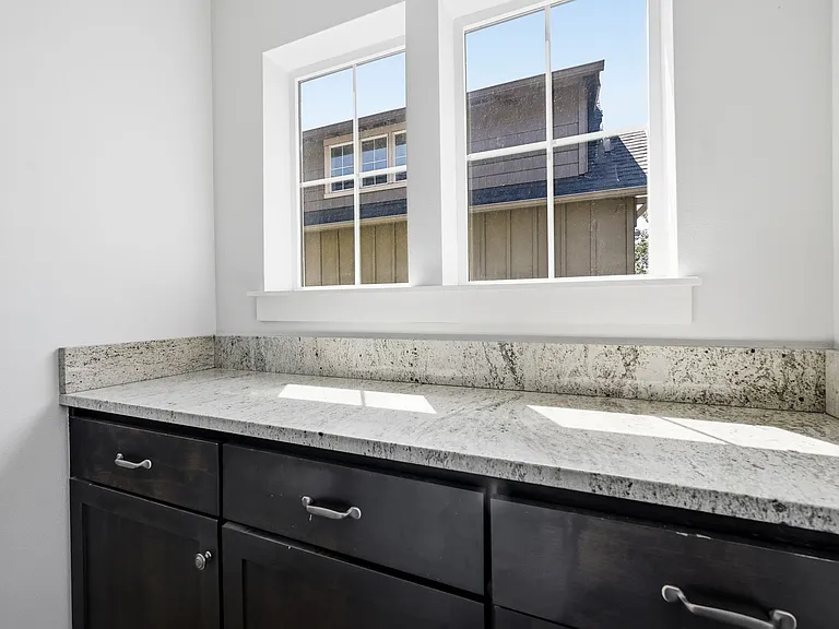1068 SE Leonel Ln — Photo 28