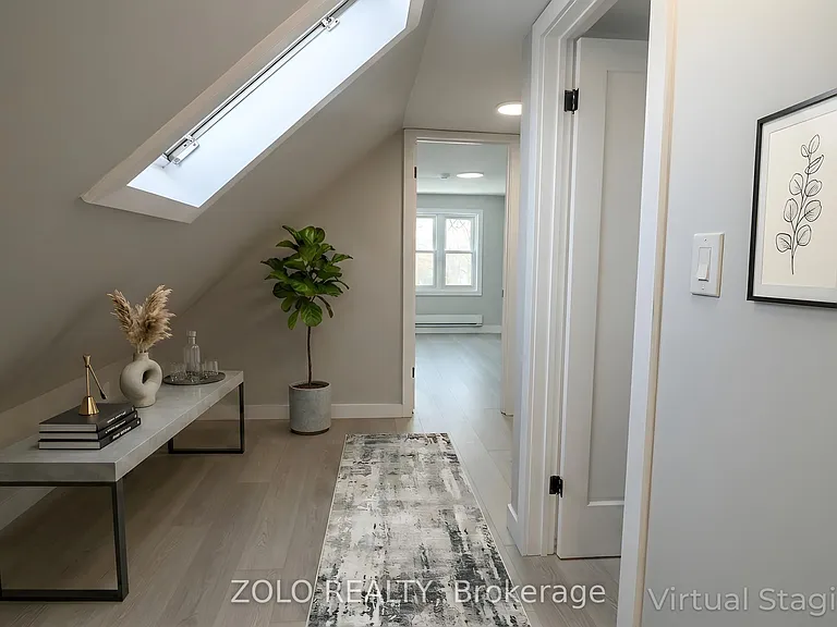 498 Charlotte St — Photo 13