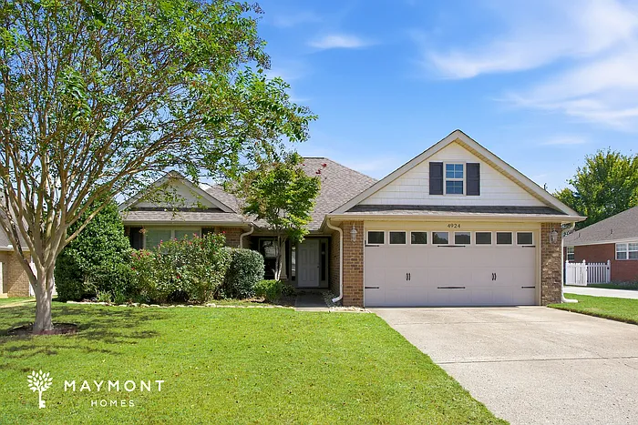 4924 Montauk Trl SE