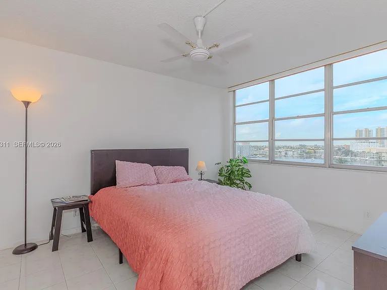 137 Golden Isles Dr #809 — Photo 14