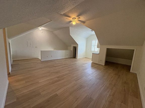 3rd image of 212 S 8th St #D