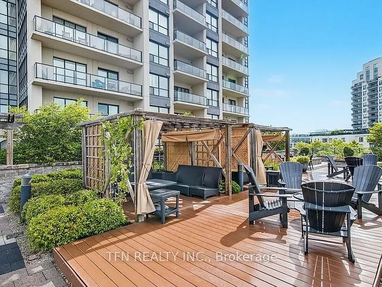 160 Macdonell St #1508 — Photo 41
