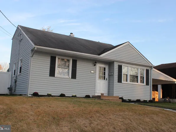 13 W Woodcrest Ave, Maple Shade, NJ 08052