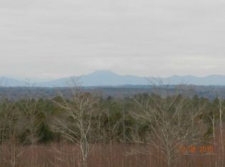 13 Moonlight Dr, Harrison, ME 04040