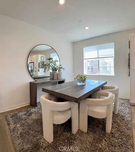 4 bed, 3.5 bath, 1780 sqft, $4,300 — Photo 4