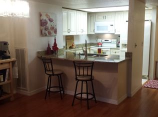 9504 Tara Cay Ct #10, Seminole, FL 33776