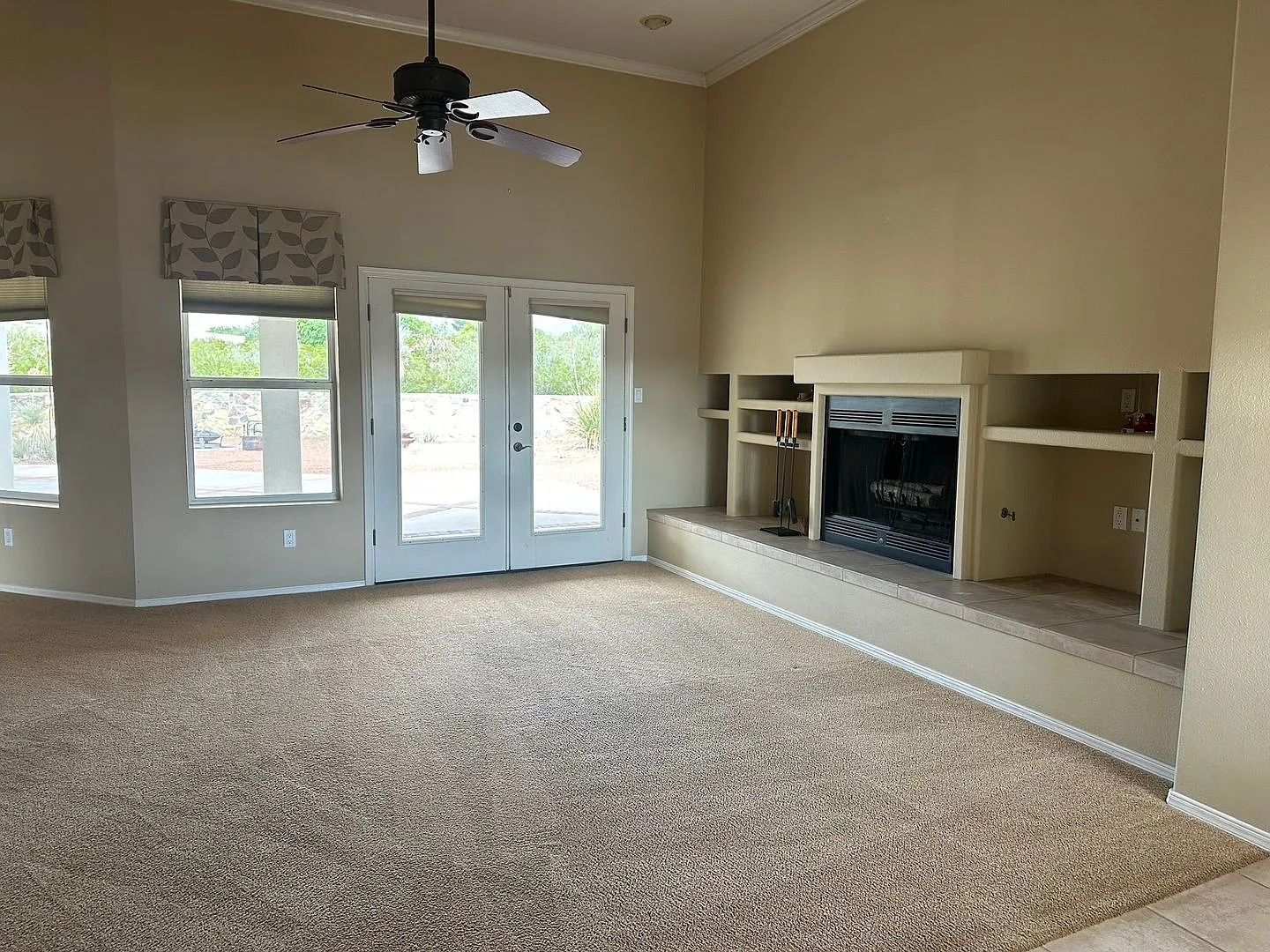 Spacious Las Cruces Home with Comfortable Living & Great Location — Photo 3