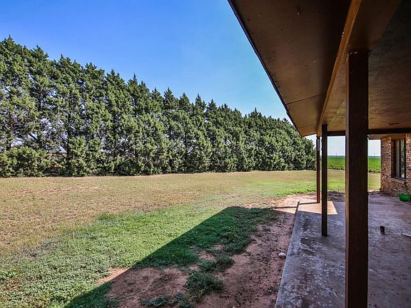 5th image of 670 Farm Road 1317 Hwy