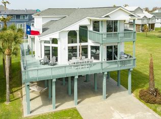 4131 Pelican Ln, Galveston, TX 77554