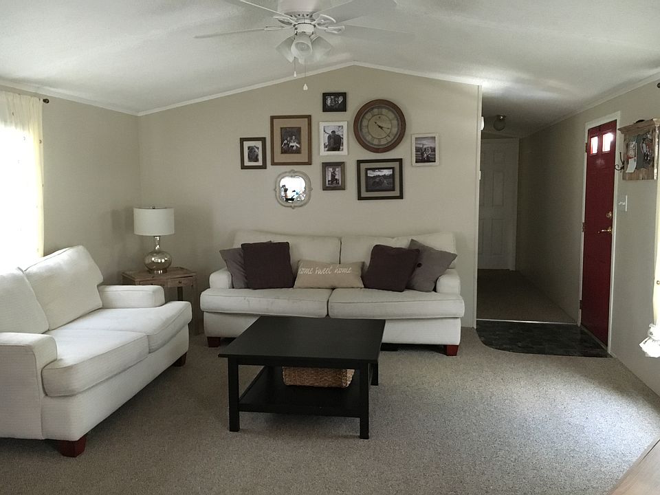 1st image of 323 Ashford Ln