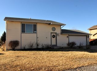 823 S McCoy Dr, Pueblo West, CO 81007