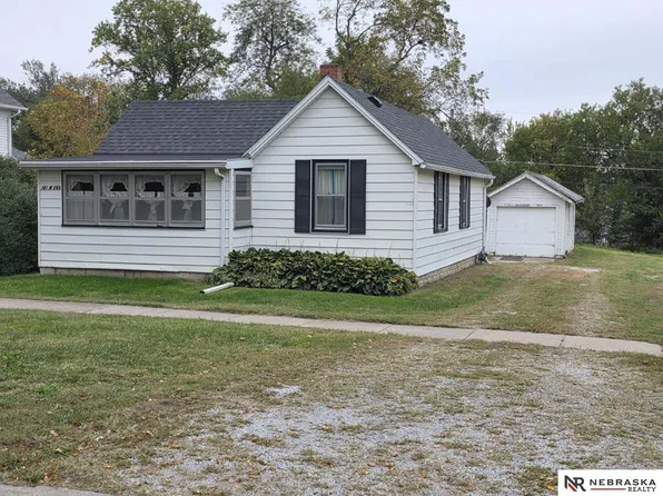 161 W 2nd St, Wahoo, NE 68066