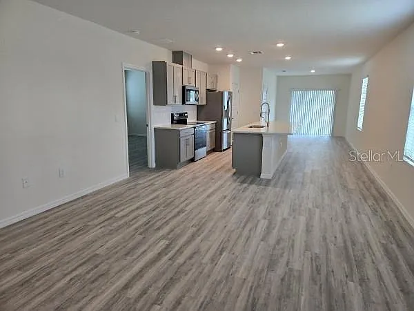 1568 Hummingbird Rd — Photo 9