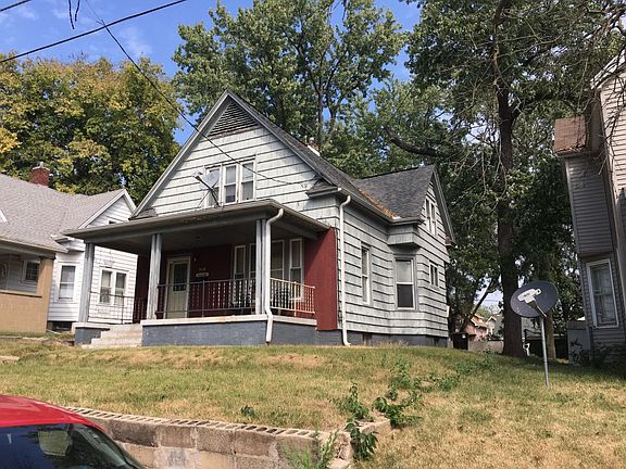3rd image of 516 Fairholm Ave