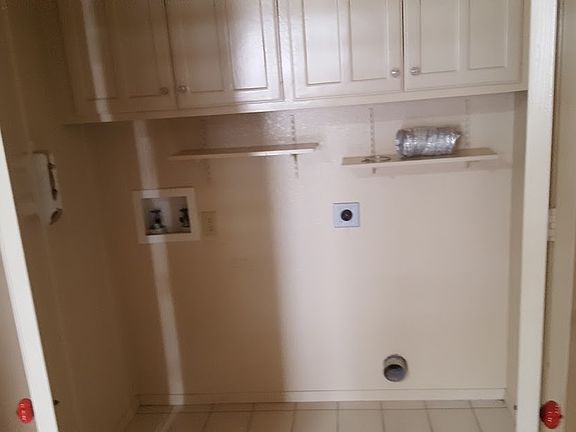 Washer and dryer hook-ups