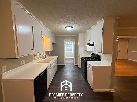 5th image of 3813 Biscayne Hills Dr