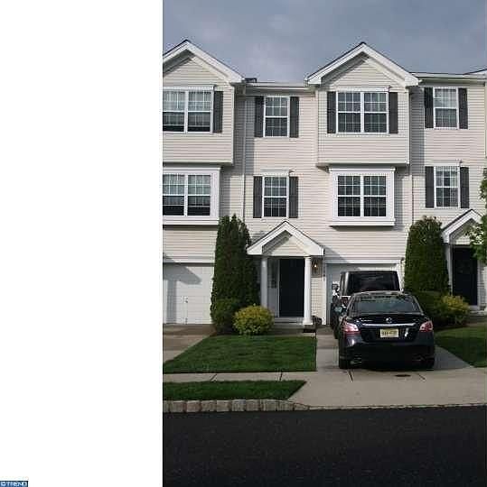 1st image of 1040 Buckingham Dr #30