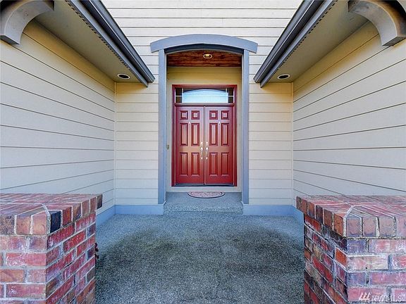 3rd image of 15823 NE 117th St