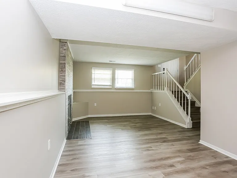 3524 En Joie Dr — Photo 8