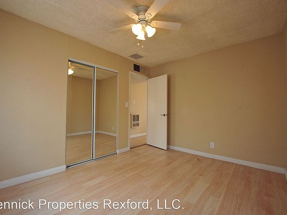 3rd image of 1933 Haren Dr