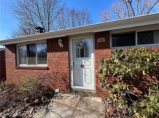 300 Alpine Village Dr, Monroeville, PA 15146