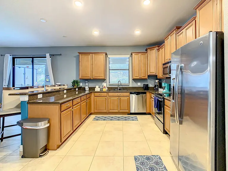 Rolling Fairway Dr — Photo 10
