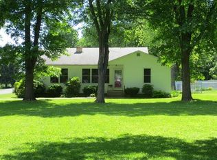 902 Philip Ave, Sparta, IL 62286