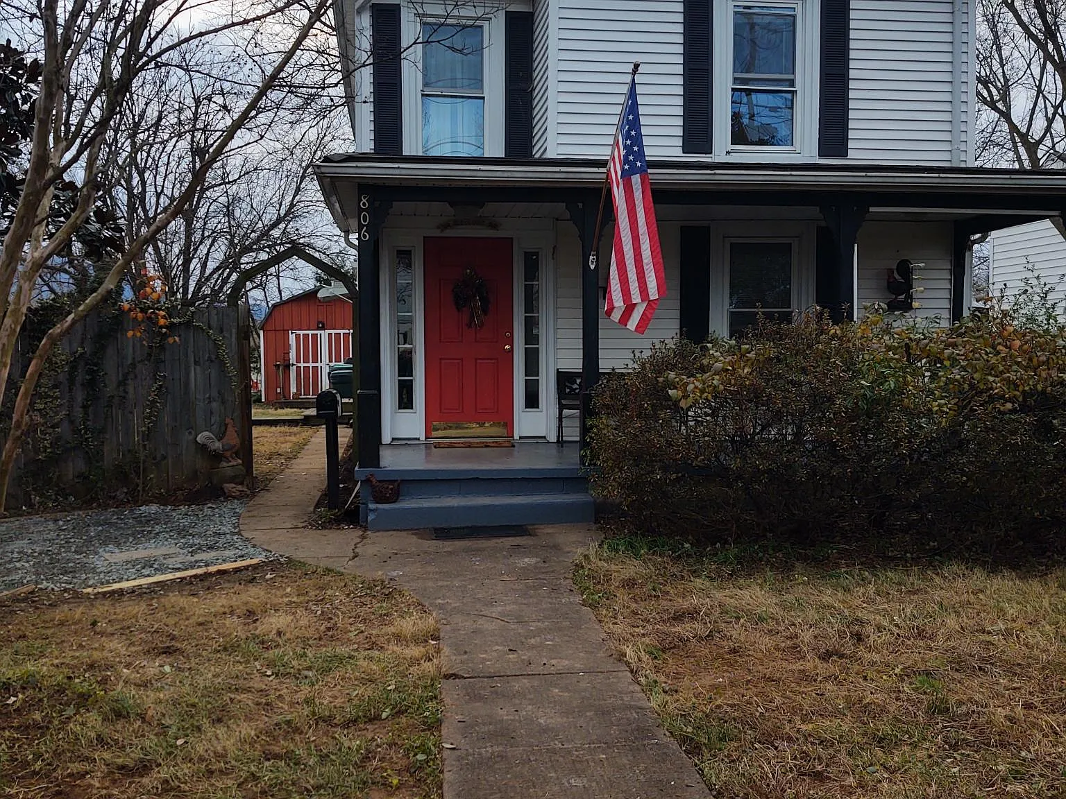 3 bed, 1900 sqft, $2,800 — Photo 1