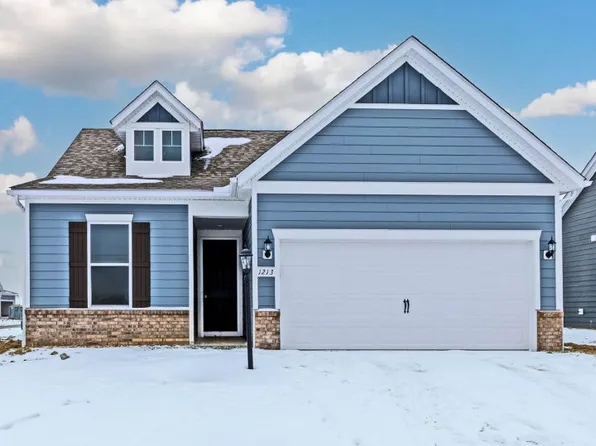1213 Ashlar Ln, Lewis Center, OH 43035