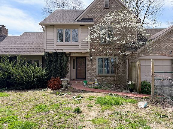 3rd image of 5739 Powell Rd