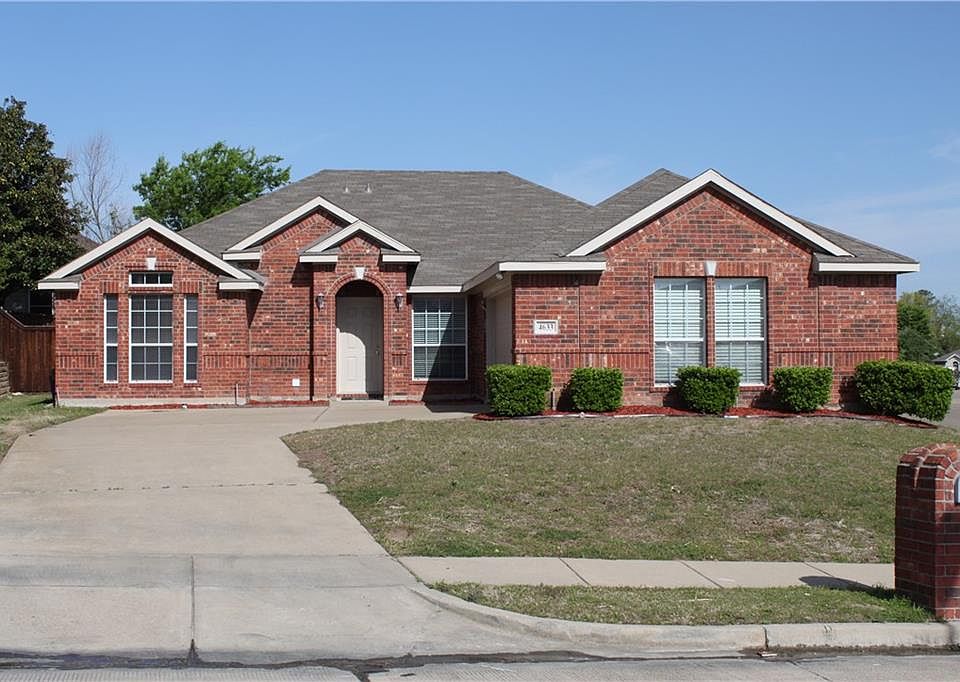 1st image of 4633 Bonnywood Dr