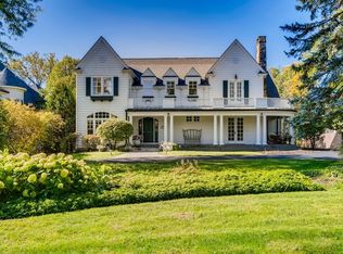 600 Woodland Ave, Hinsdale, IL 60521