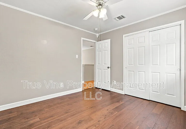 6317 Stable Farm — Photo 33