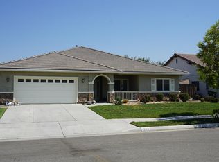 1352 Atlantic Ave, Lemoore, CA 93245