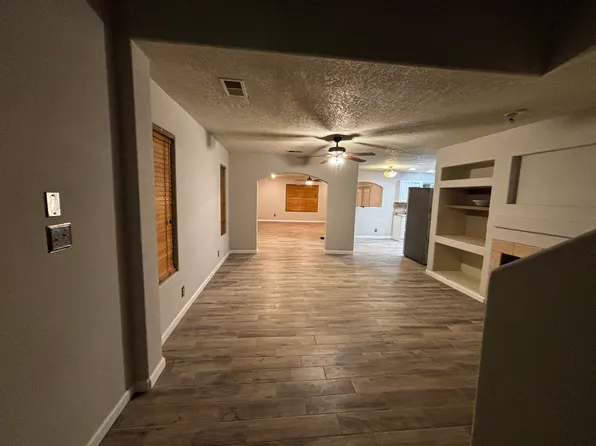 814 Deming Meadows Dr NE, Rio Rancho, NM 87144