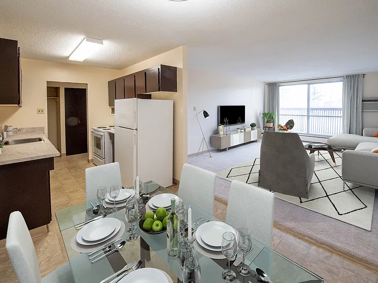 2080 Pembina Hwy — Photo 12